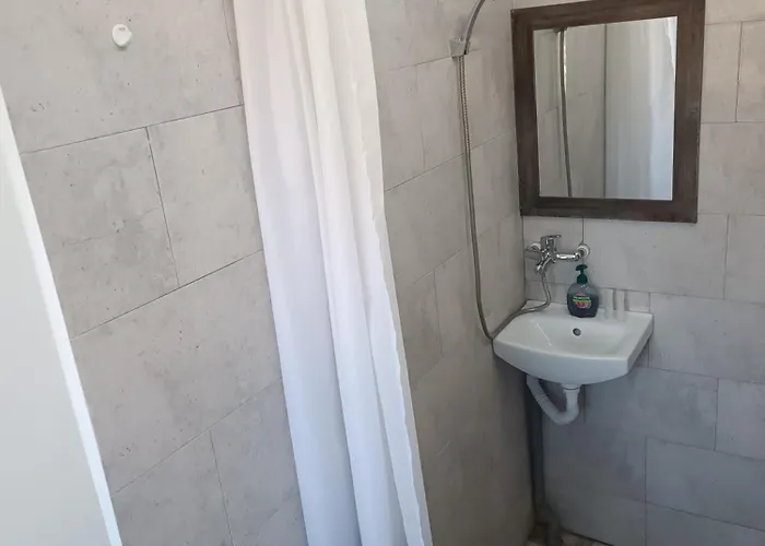 فندق Max Night Dreams 3*