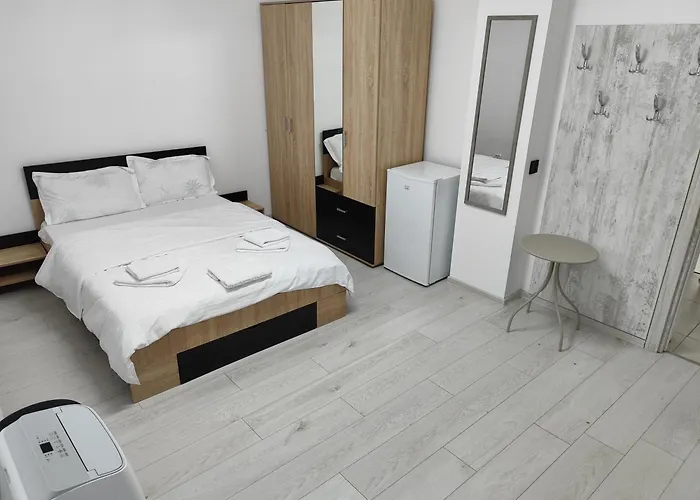 فندق Max Night Dreams 3*