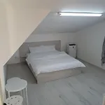 Max Night Dreams