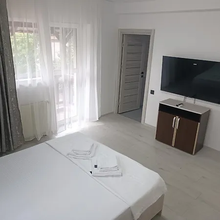 Hotel Max Night Dreams Bucureşti