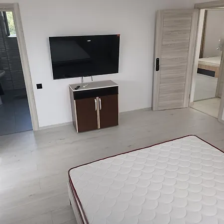 Hotel Max Night Dreams 3*