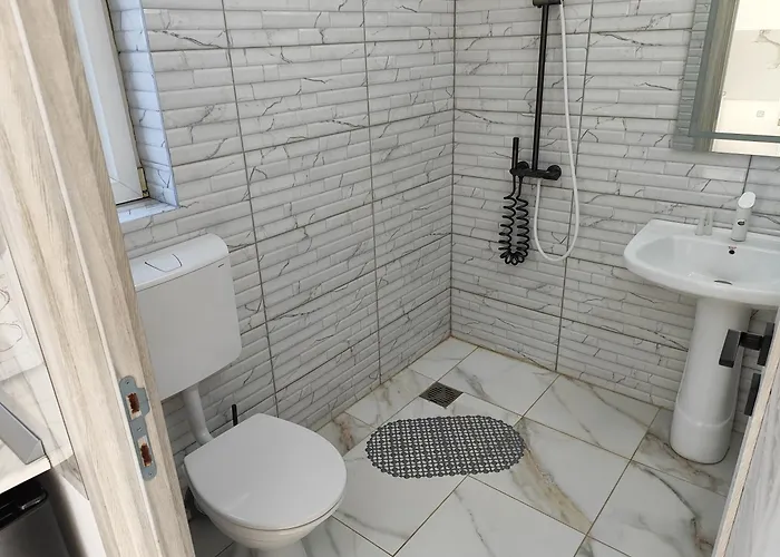 Hotel Max Night Dreams Bucureşti