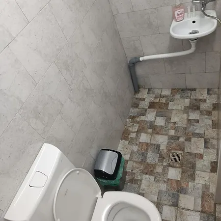 Otel Max Night Dreams Bükreş