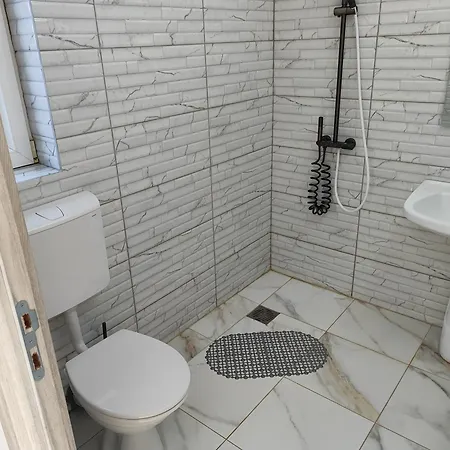 Otel Max Night Dreams Bükreş