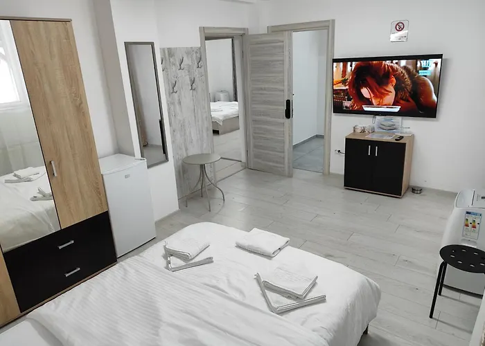 Max Night Dreams Bukarest